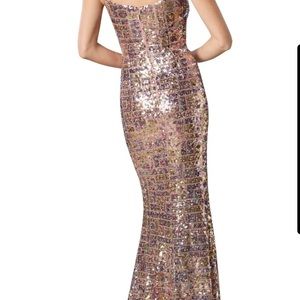 Tori sweetheart mermaid sequin gown by Dress the Population